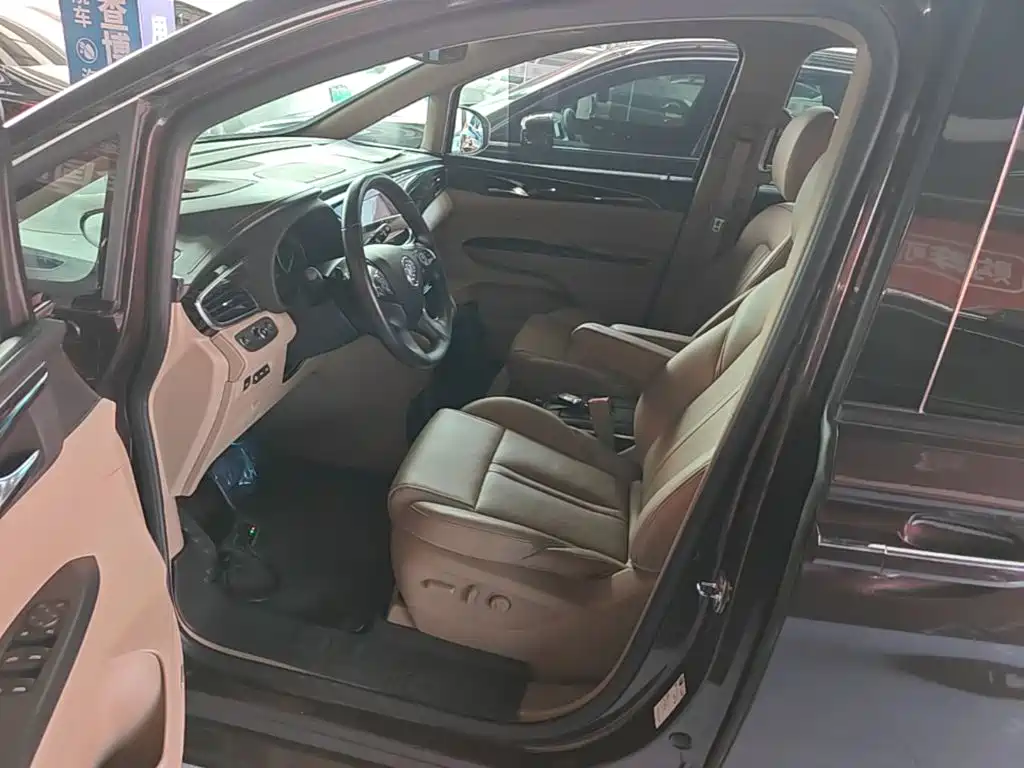 Buick GL8 — миниатюра 15