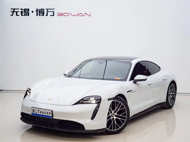 PORSCHE TAYCAN 2023
