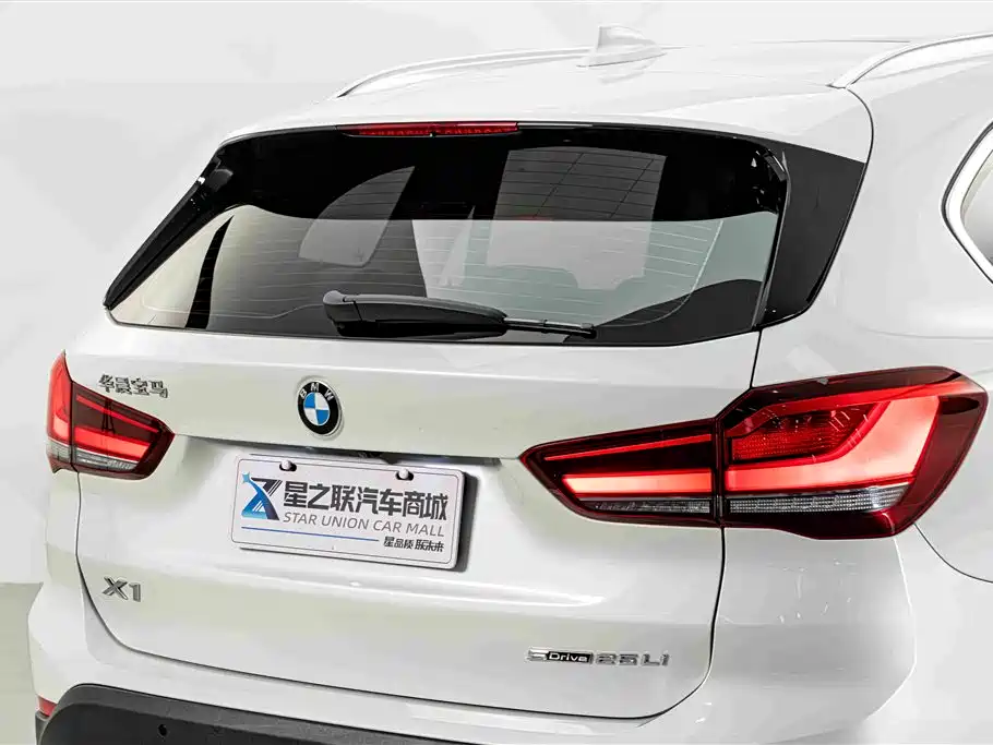 BMW X1 — миниатюра 8
