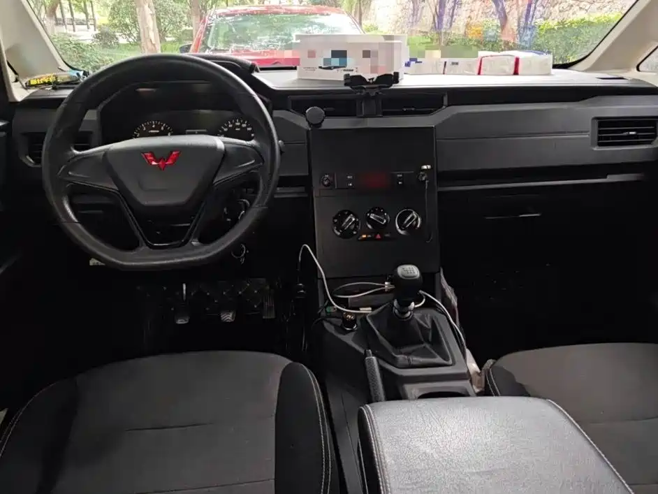 Wuling Hongguang PLUS — миниатюра 13