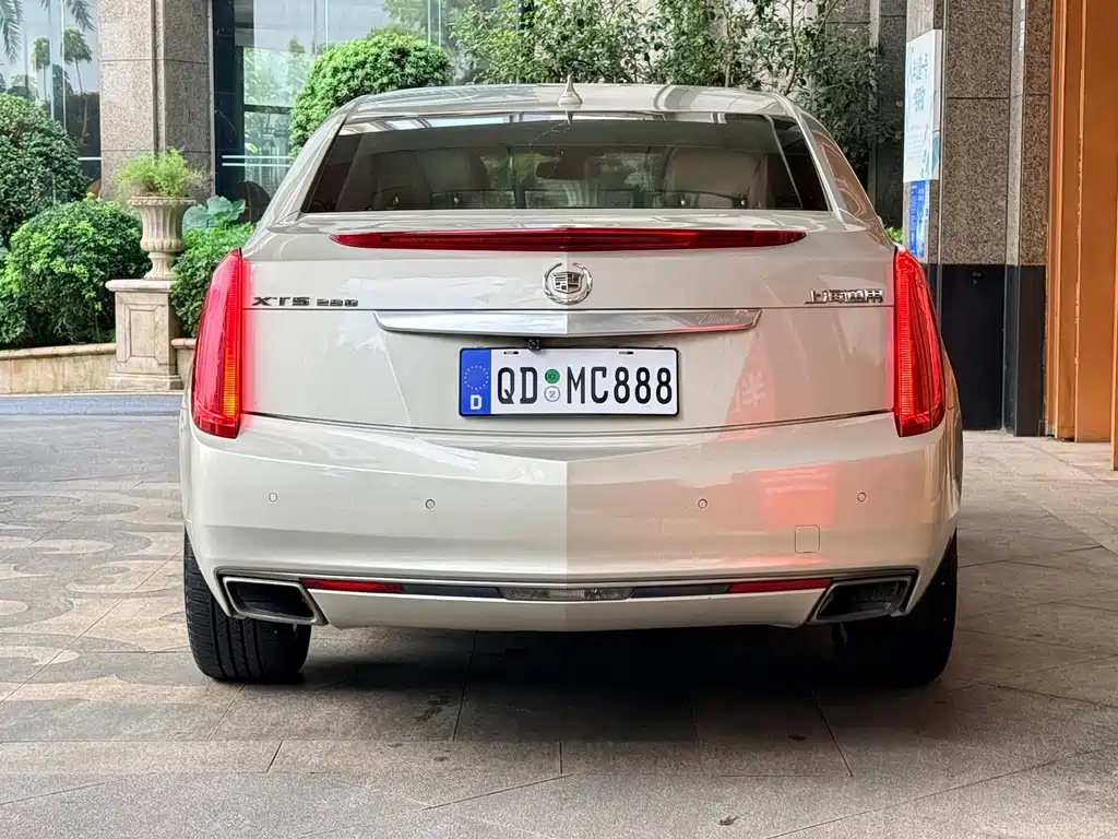 Cadillac XTS — миниатюра 8