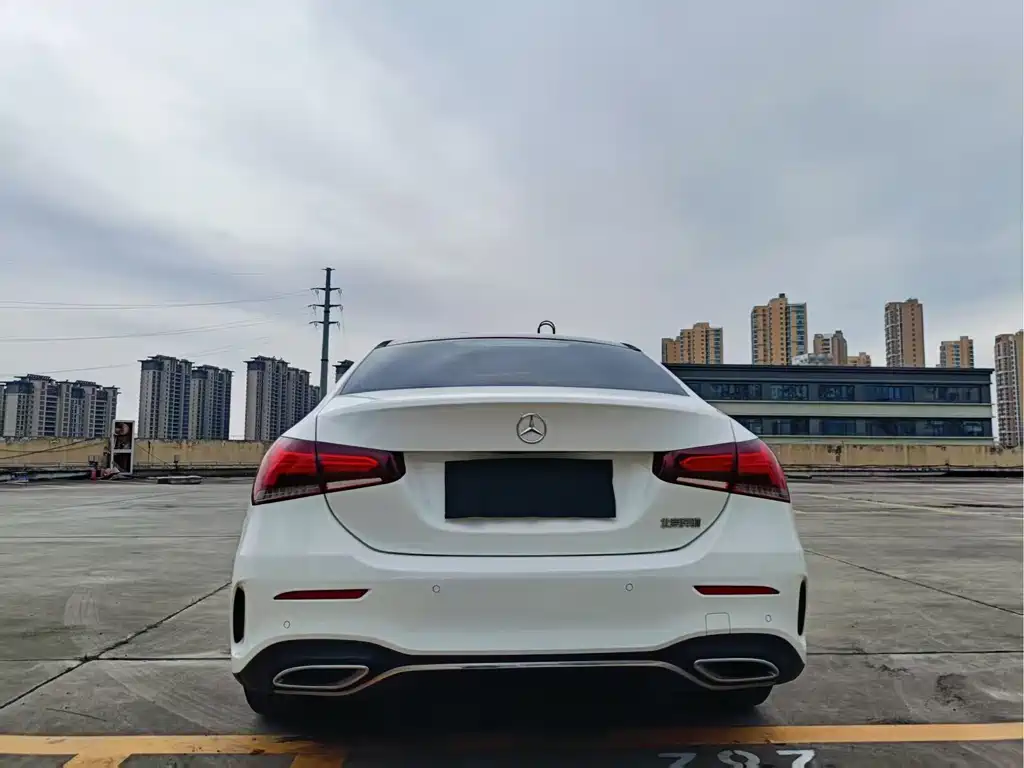 Mercedes-Benz A-Class — миниатюра 8
