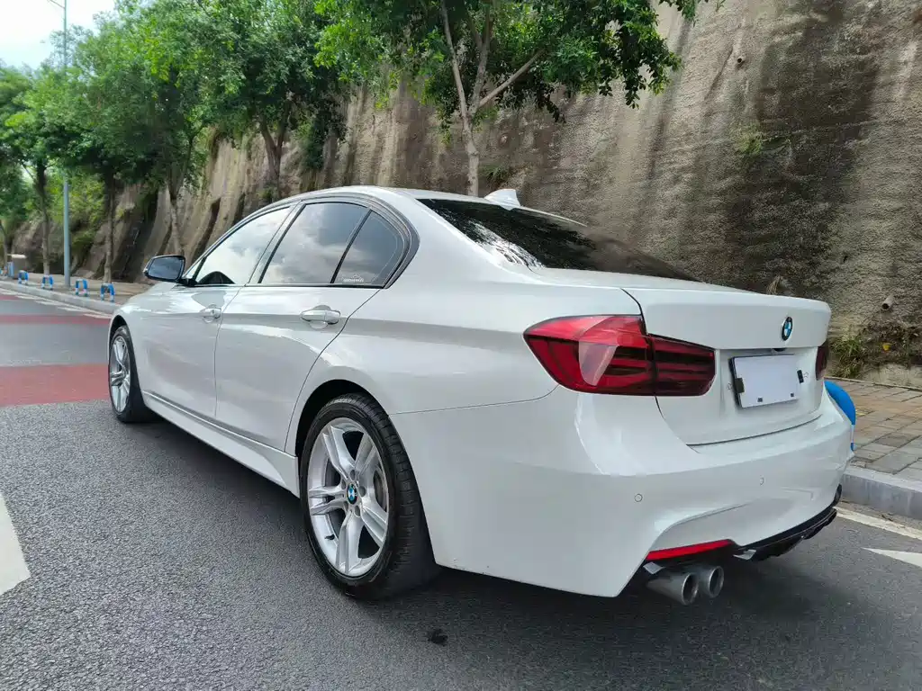 BMW 3 Series — миниатюра 9