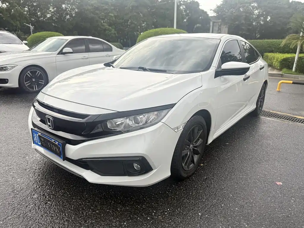 Купить Honda Civic