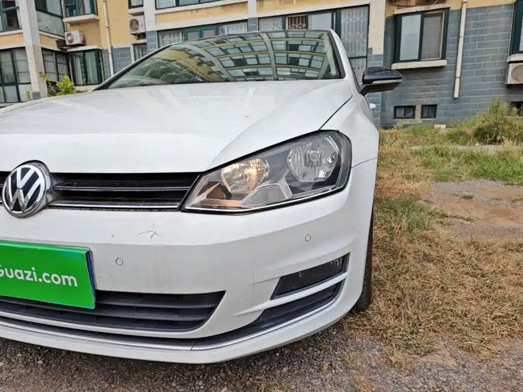 Volkswagen Golf — миниатюра 24