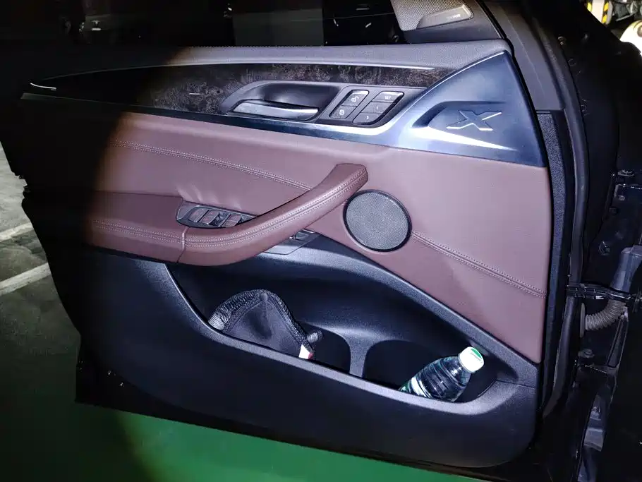 BMW X3 — миниатюра 7