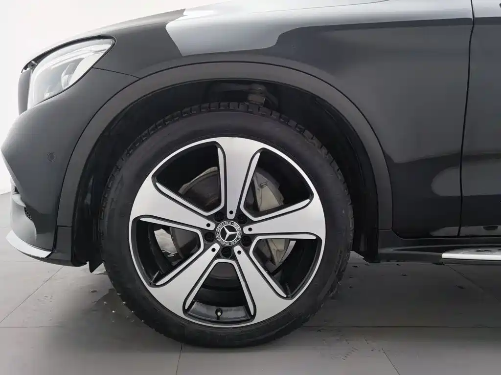 Mercedes-Benz GLC — миниатюра 17
