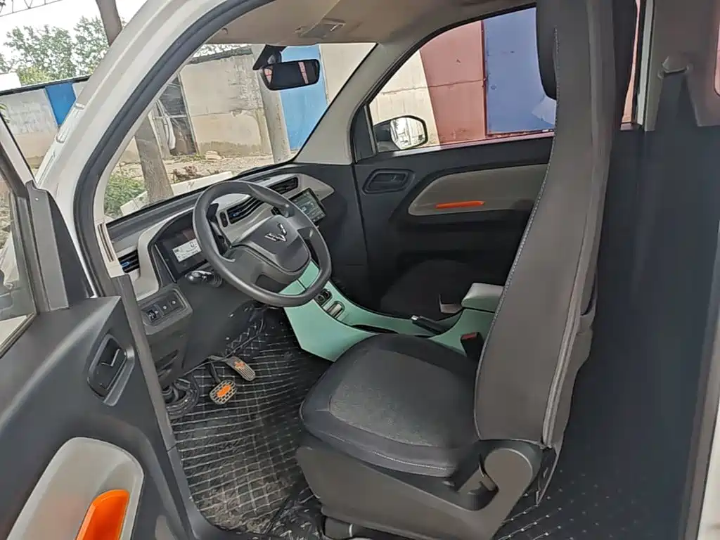Wuling MINIEV — миниатюра 15