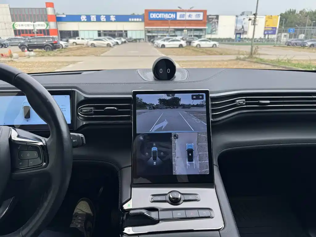 NIO ES6 — миниатюра 10