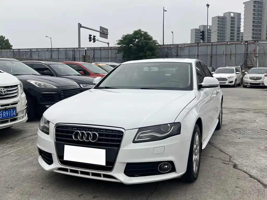 Купить Audi A4L