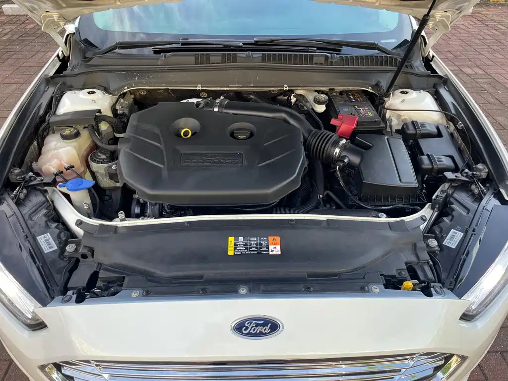 Ford Mondeo — миниатюра 27