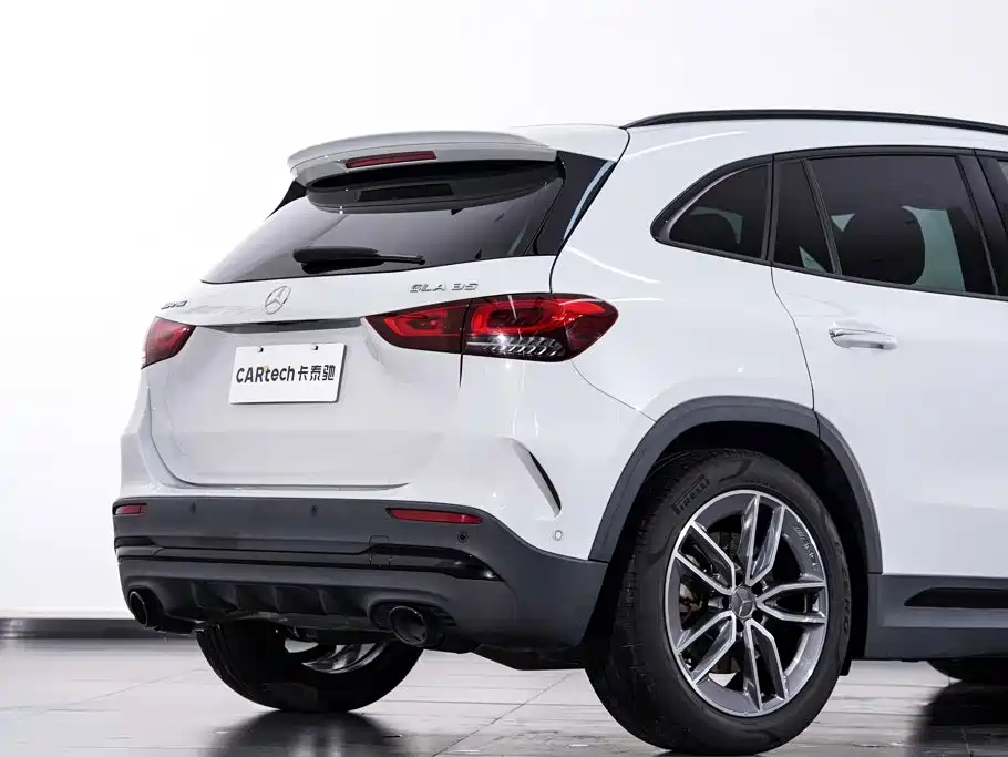 Mercedes-Benz GLA AMG — миниатюра 9