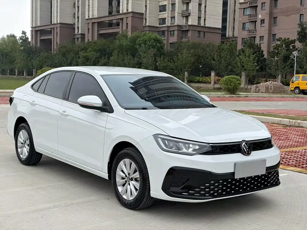 Volkswagen Lavida — миниатюра 3