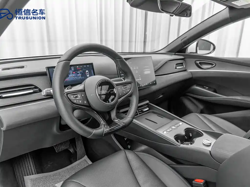 BYD SEAL 06 DM I TRAVEL EDITION