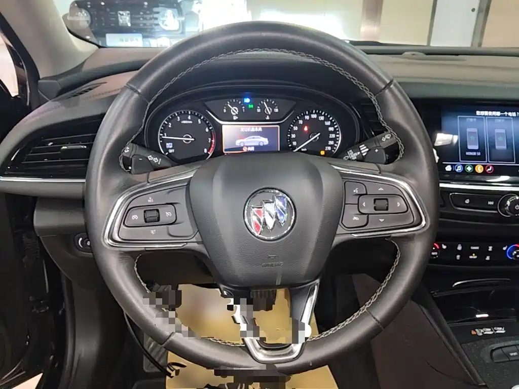 Buick Regal — миниатюра 11