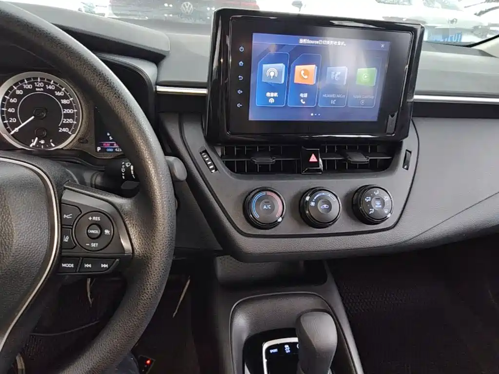 Toyota Corolla — миниатюра 13