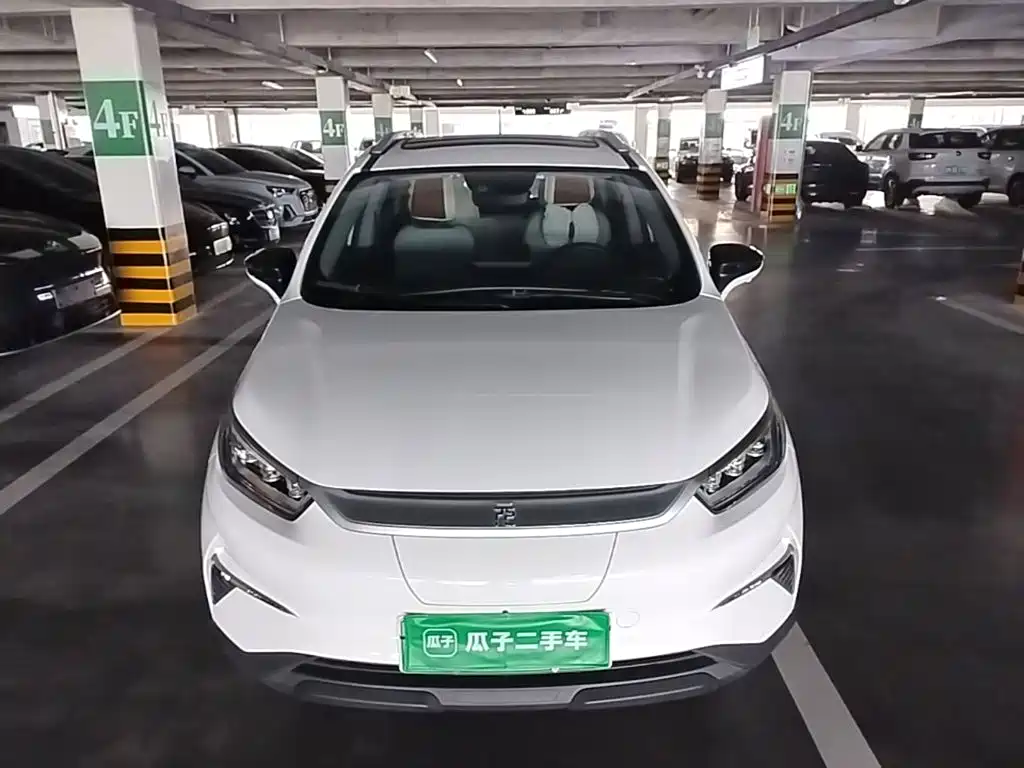 BYD Yuan Pro — миниатюра 2