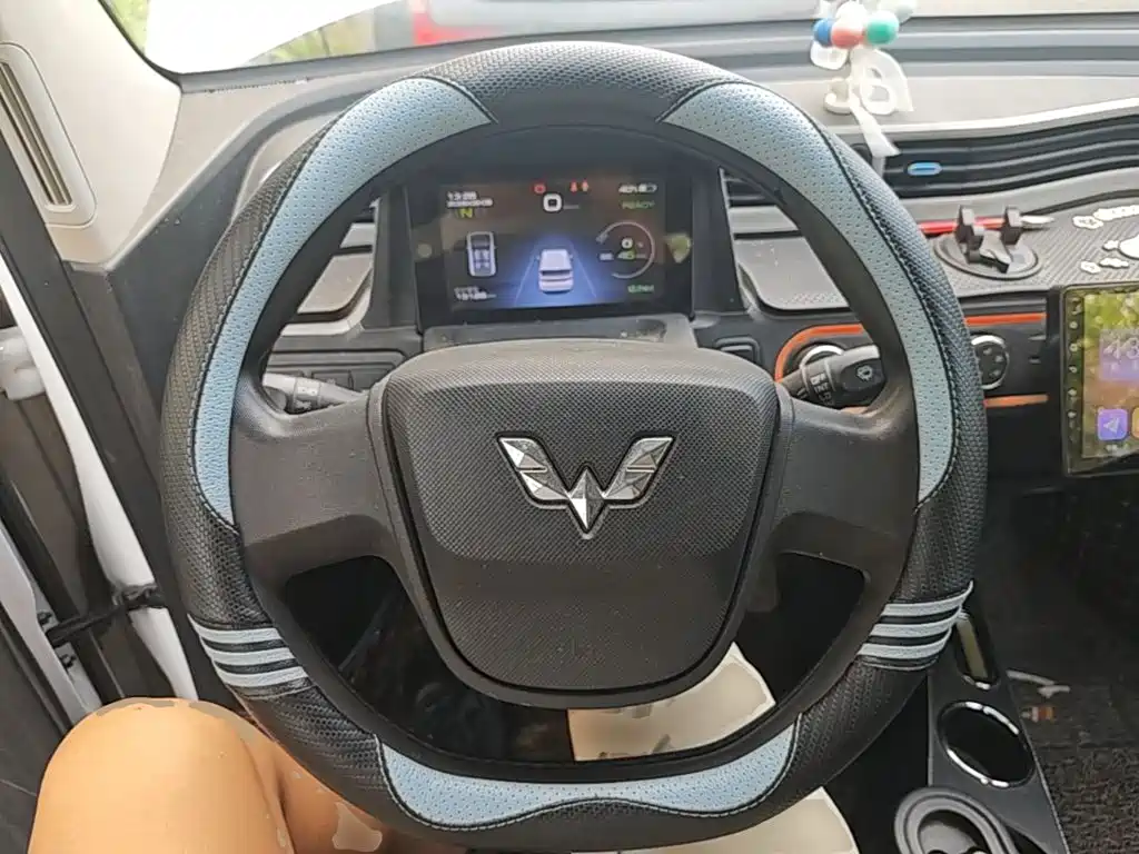 Wuling MINIEV — миниатюра 11