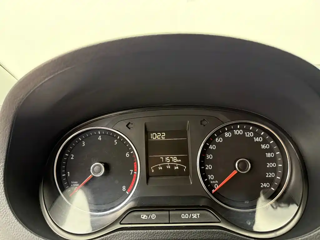 Volkswagen Polo — миниатюра 10