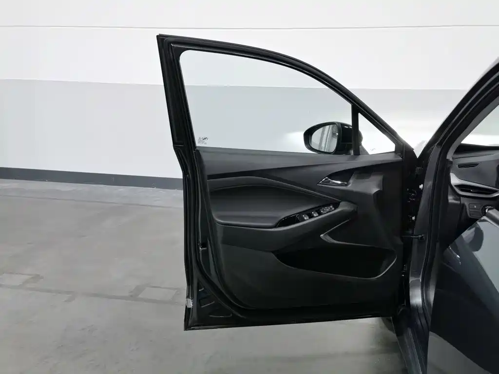 Chevrolet Volando — миниатюра 8