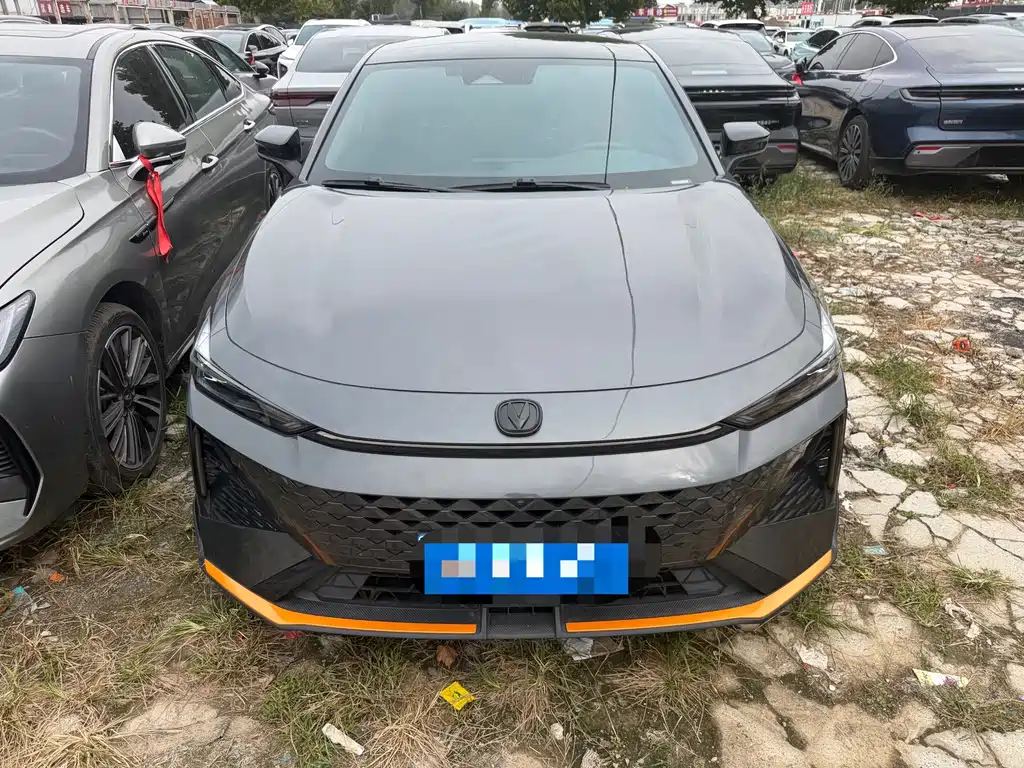 Changan UNI-V — миниатюра 2