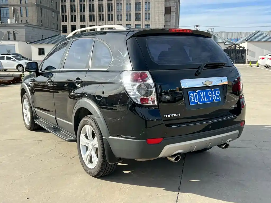 Chevrolet Captiva — миниатюра 3