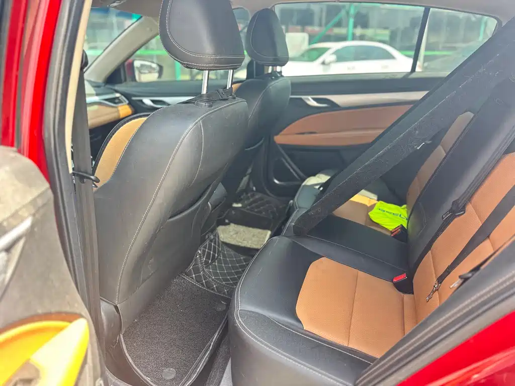 Geely Vision S1 — миниатюра 4