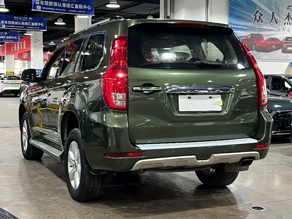 Haval H9 2015 2.0T Luxury 7 мест
