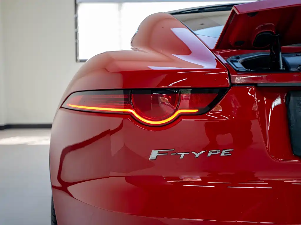 Jaguar F-TYPE — миниатюра 19