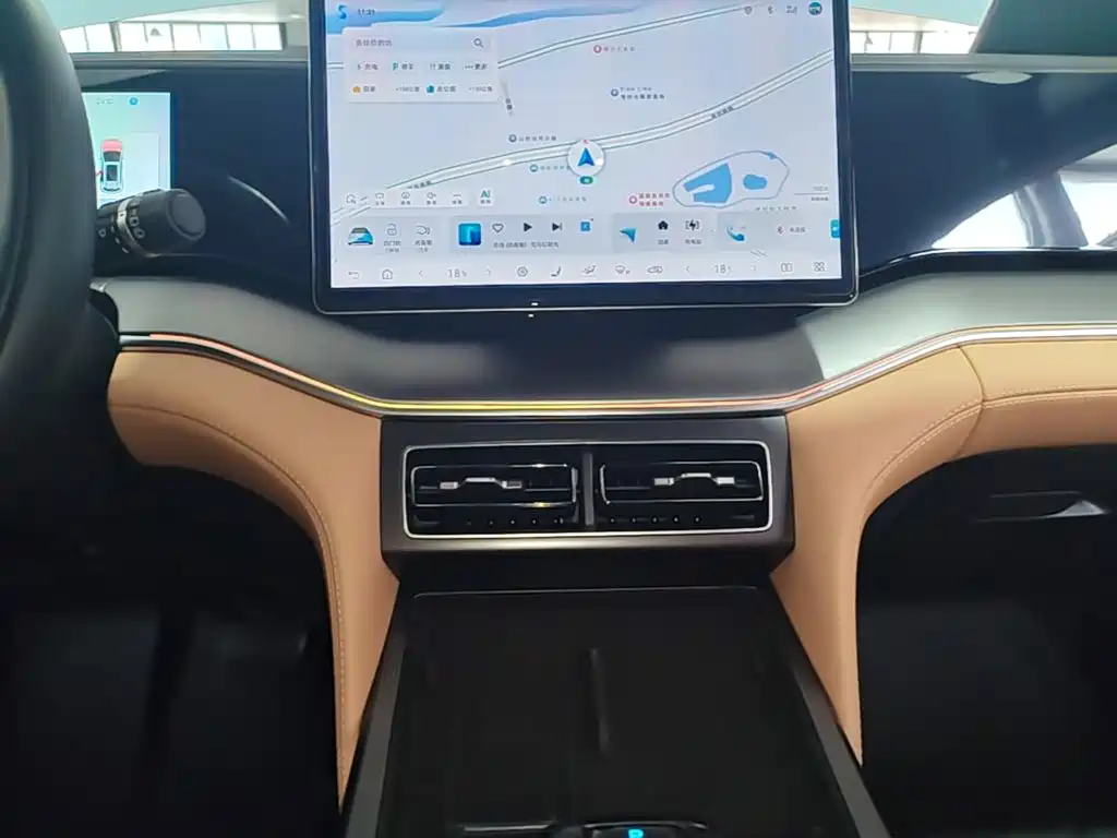 BYD L DM-i — миниатюра 13