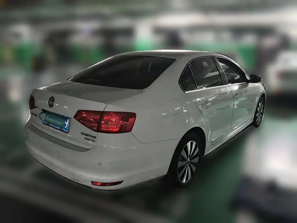 Volkswagen Sagitar — миниатюра 4