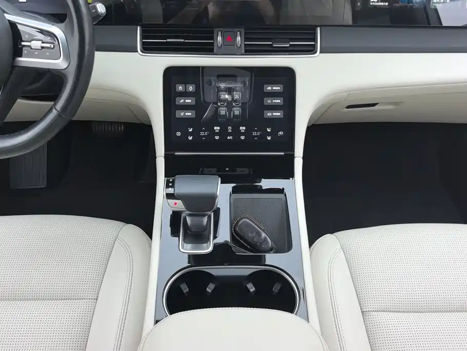 Li Auto Li ONE — миниатюра 16