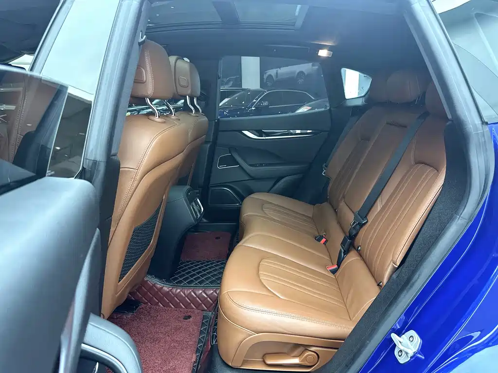 Maserati Levante — миниатюра 14