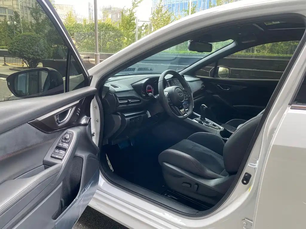 Subaru WRX — миниатюра 8