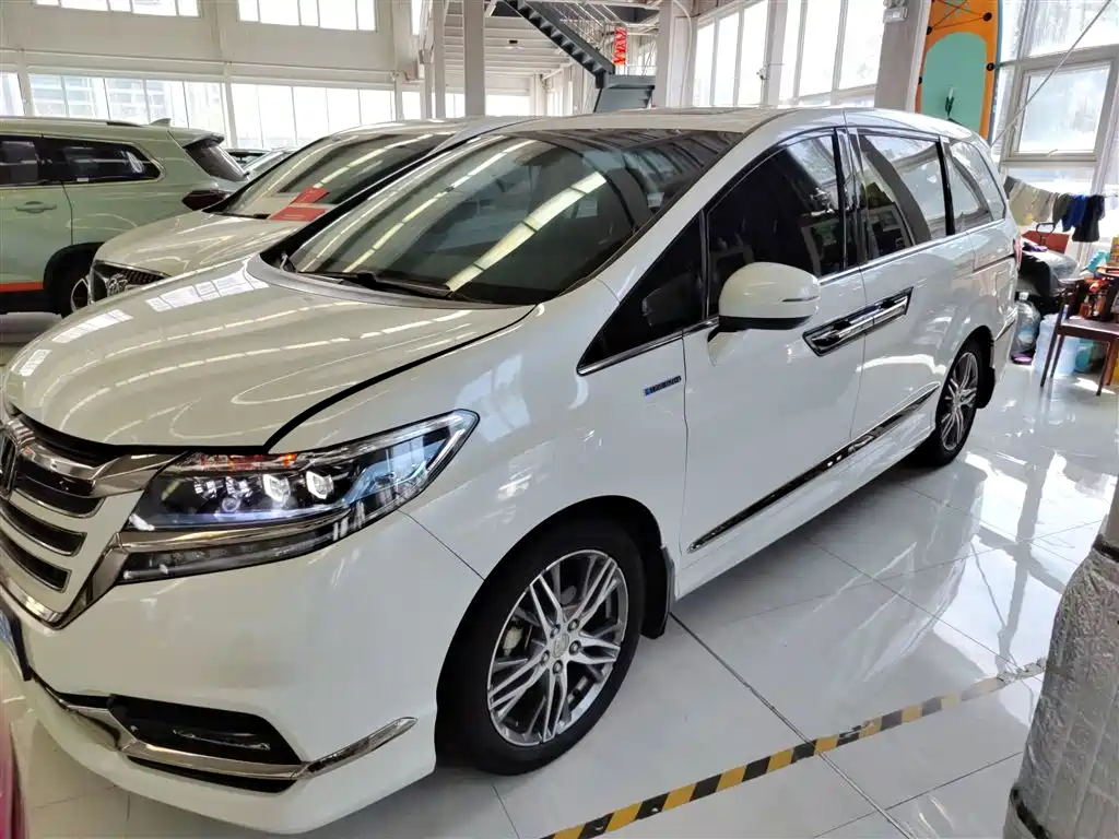 Honda Elysion 2021