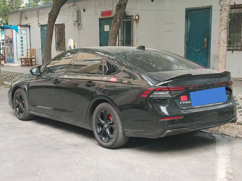 Honda Accord — миниатюра 4