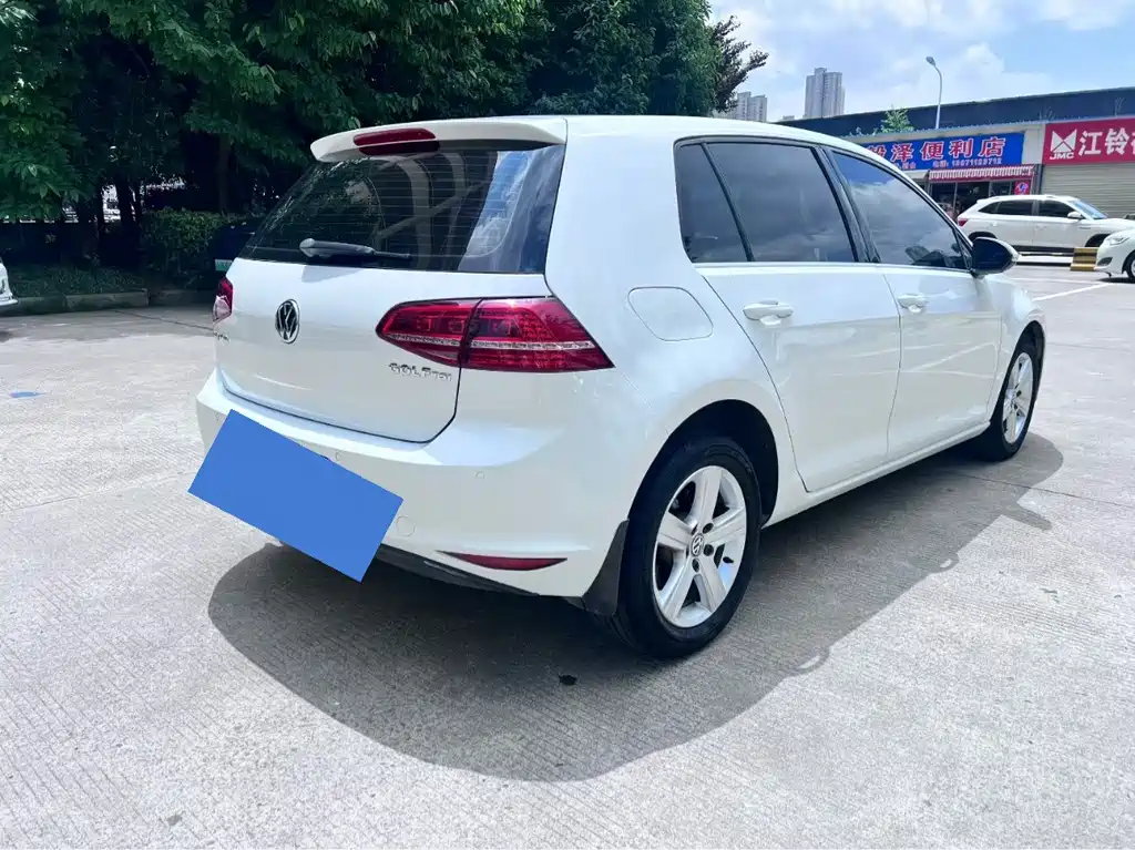 Volkswagen Golf — миниатюра 9