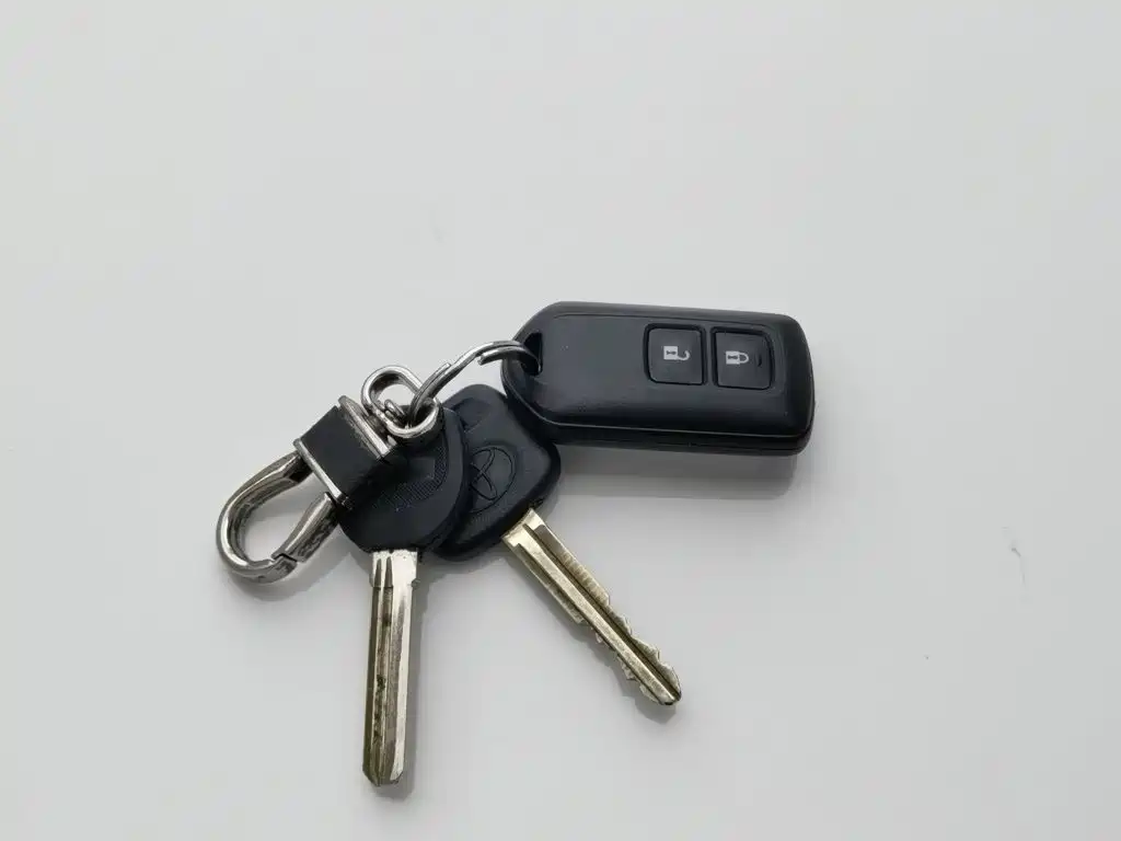 Toyota Yaris L — миниатюра 19