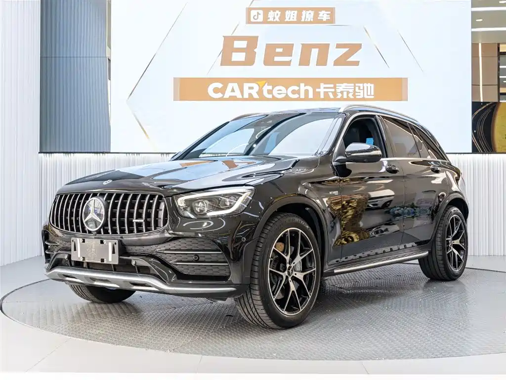 MERCEDES-BENZ GLC AMG