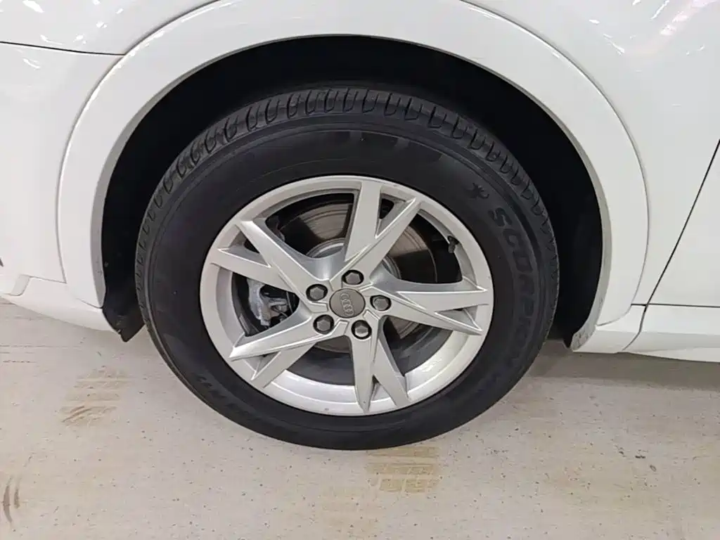 Audi Q3 — миниатюра 23