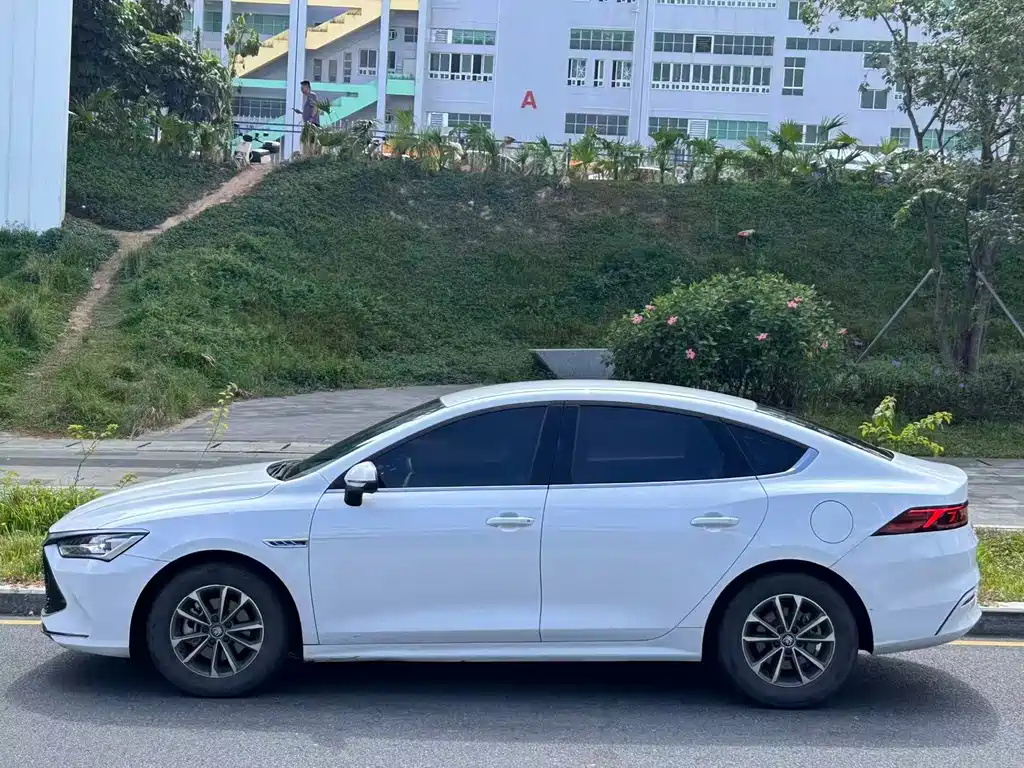 BYD Qin PLUS — миниатюра 5