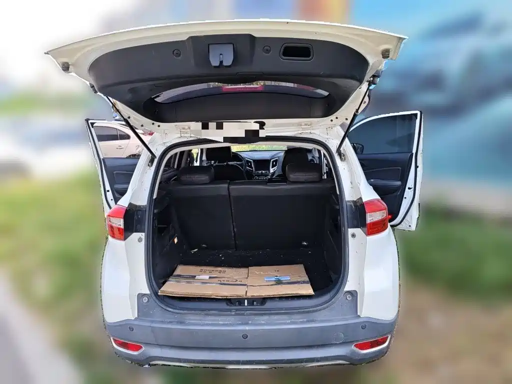 Changan CS15 — миниатюра 15