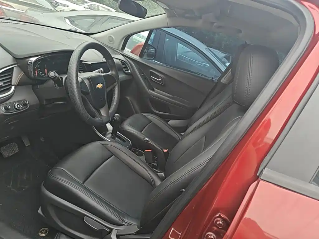 Chevrolet Trax — миниатюра 15