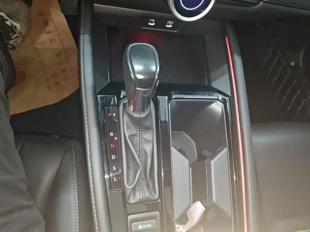 Honda Accord 2023 — фото 13