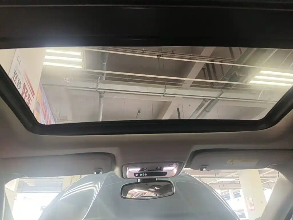 Buick LaCrosse — миниатюра 18