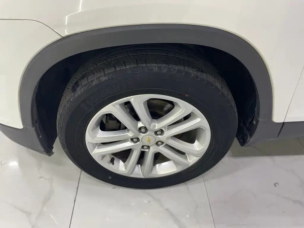 Chevrolet Trax — миниатюра 19