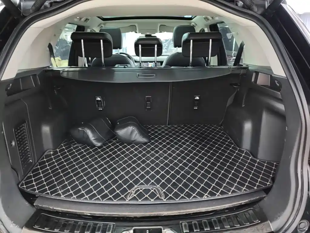 Land Rover Discovery Sport — миниатюра 19