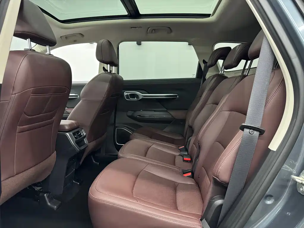Geely Haoyue — миниатюра 5