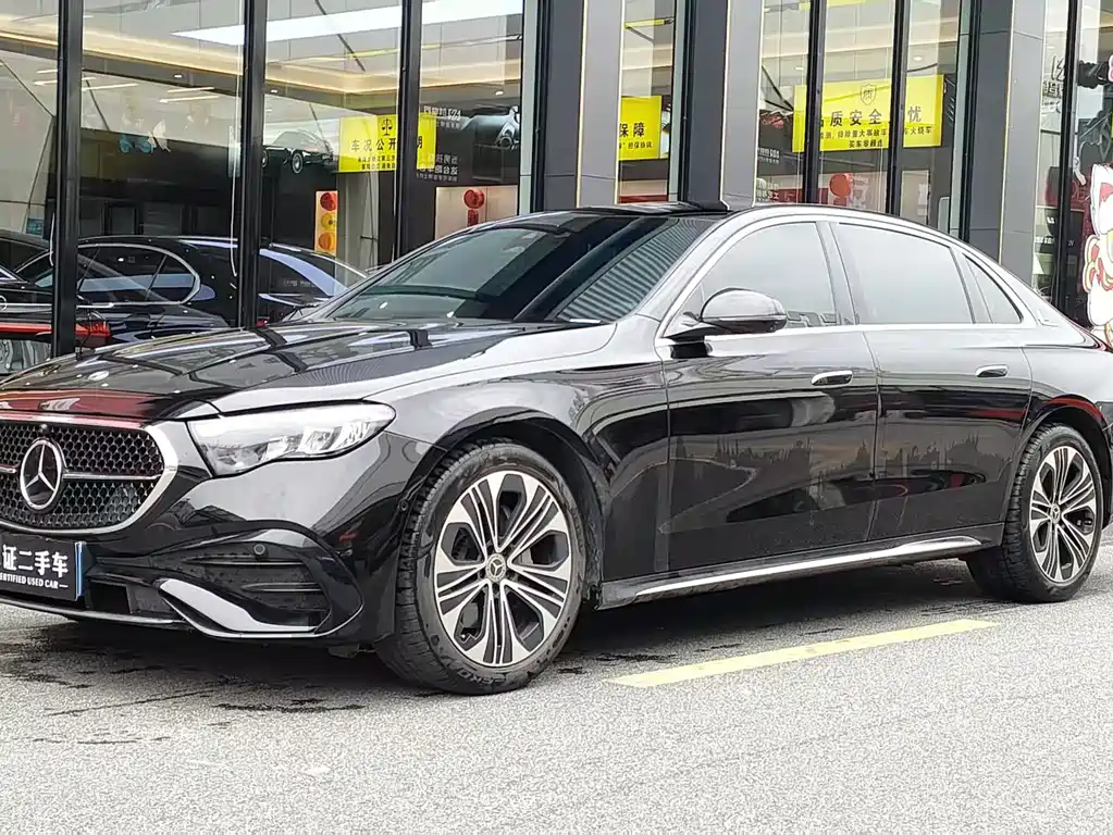 Mercedes-Benz E-Class 2023