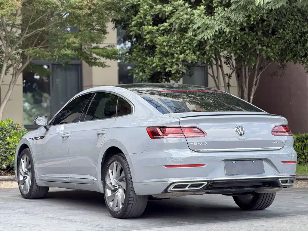 Volkswagen CC — миниатюра 9